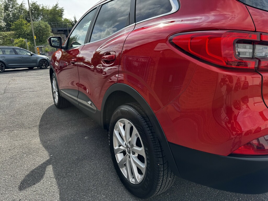 Renault Kadjar 1.5 Dynamique Nav Dci 110 Red #4