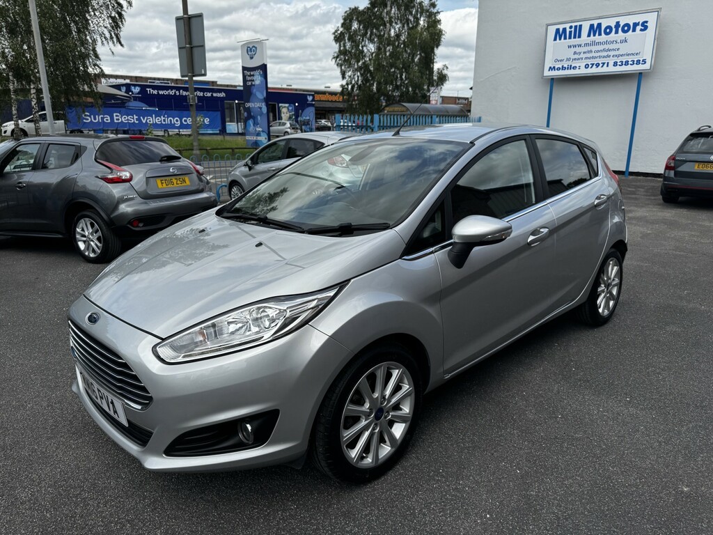 Ford Fiesta 1.0 T Ecoboost Titanium 2016 WM16PVA Silver