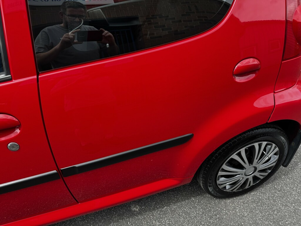 Peugeot 107 Silver #17