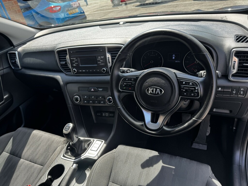 Kia Sportage 1 White #36