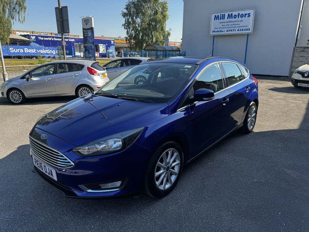 Ford Focus 1.0 T Ecoboost Titanium Blue