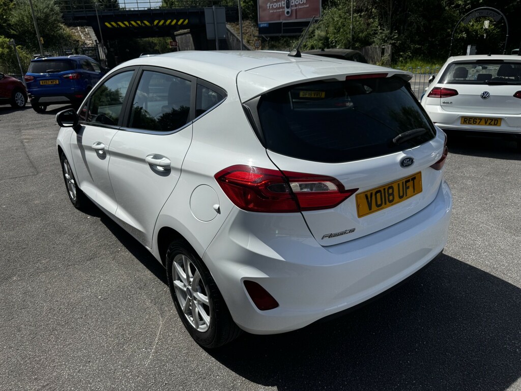 Ford Fiesta 1.0 T Ecoboost Zetec 2018 White #3