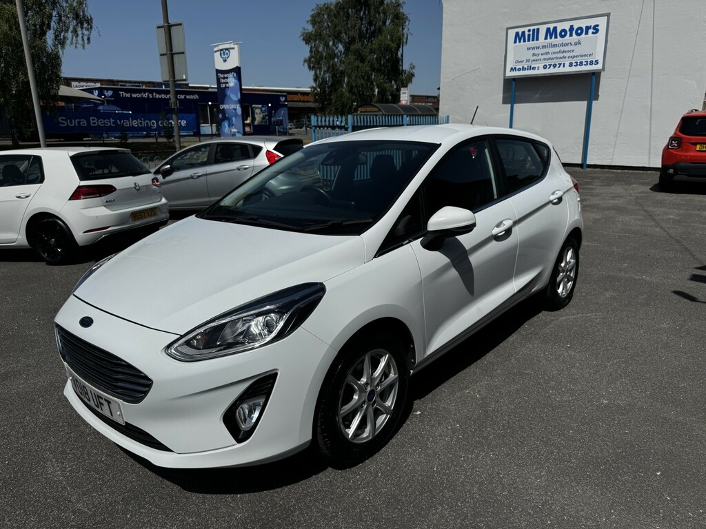 Ford Fiesta 1.0 T Ecoboost Zetec 2018 White