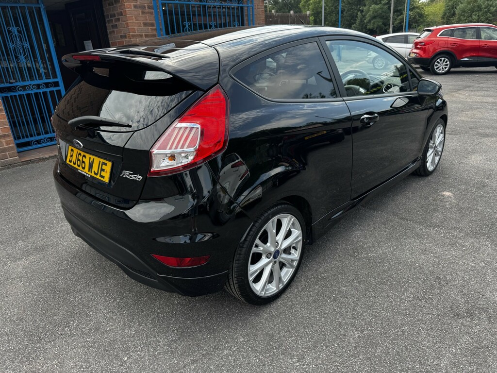 Ford Fiesta 1.0 T Ecoboost Zetec S 2016 Black #5