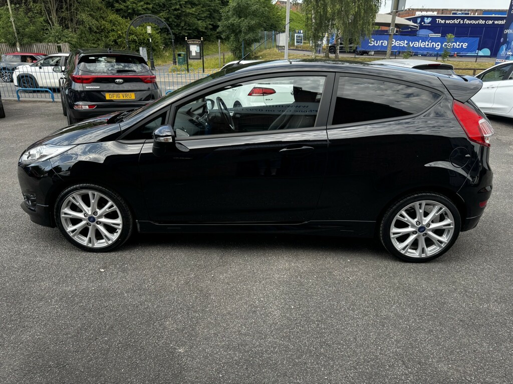Ford Fiesta 1.0 T Ecoboost Zetec S 2016 Black #2