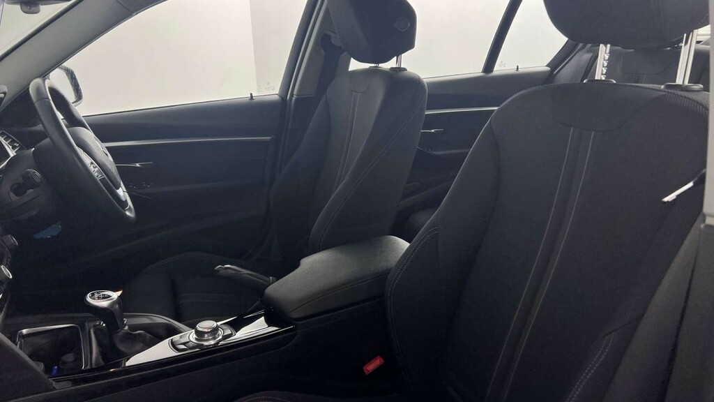 BMW 3 Series 2.0 320D Sport Saloon LP65FNM Black #5