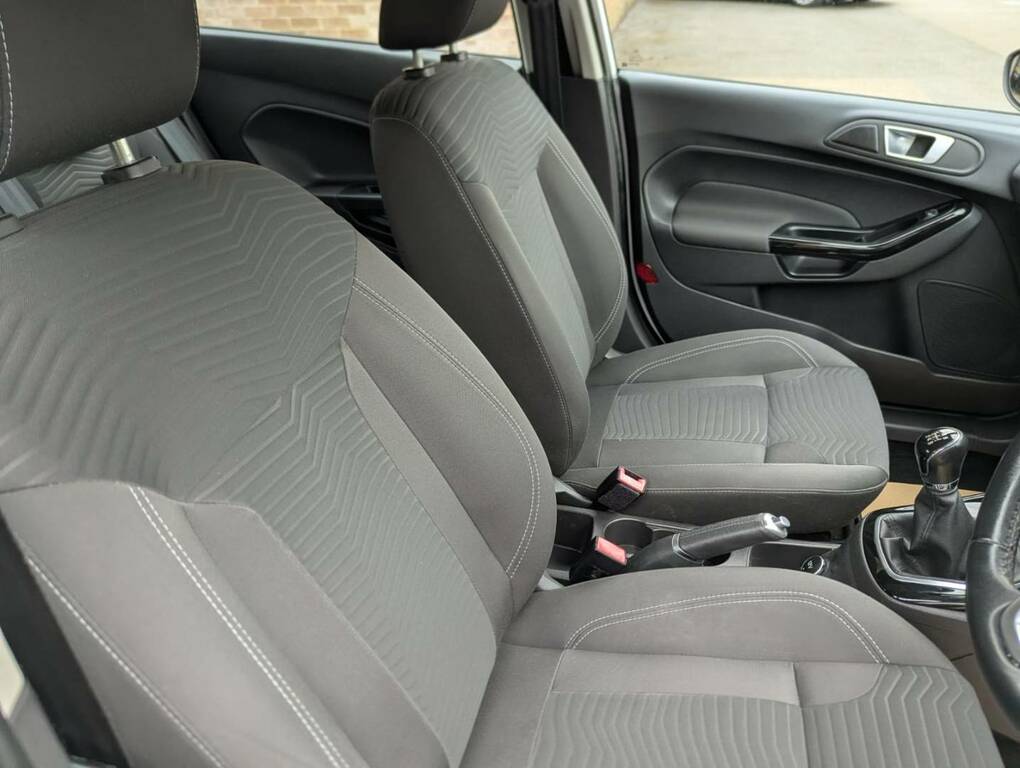 Ford Fiesta 1.0 Ecoboost 140 Zetec S Red Fsh Dab Bl Red #17