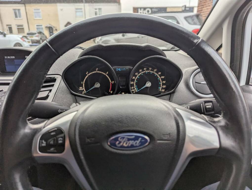 Ford Fiesta 1.0 Ecoboost 140 Zetec S Red Fsh Dab Bl Red #13
