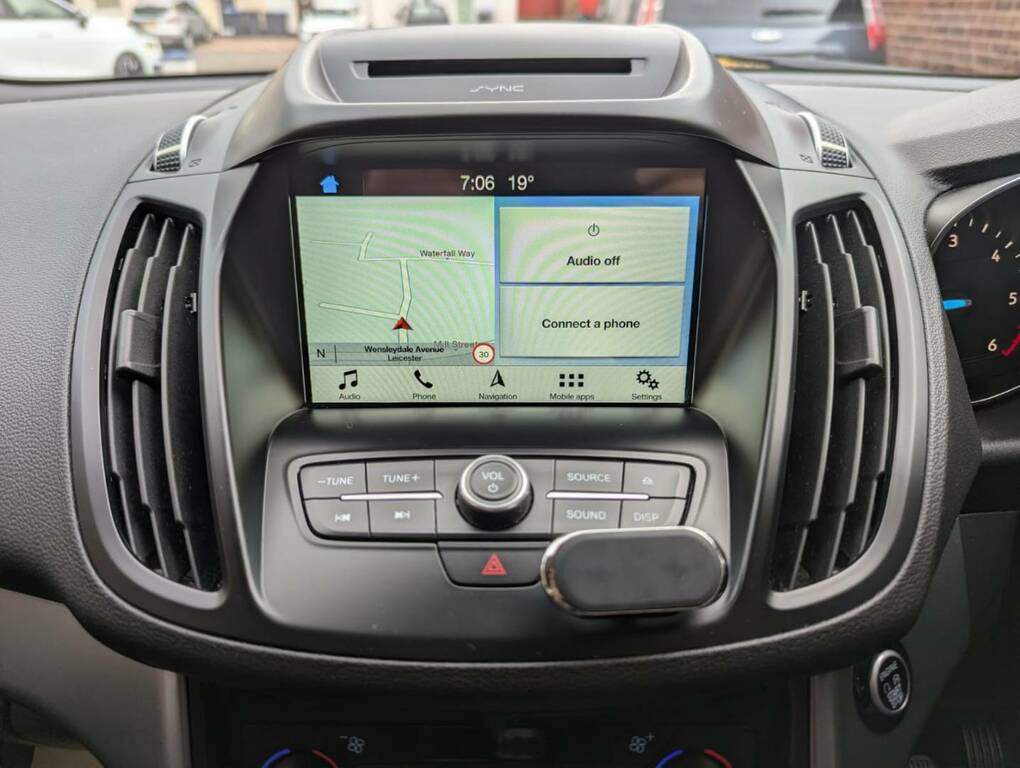 Ford Kuga 1.5 Tdci Zetec 2Wd Silver #3