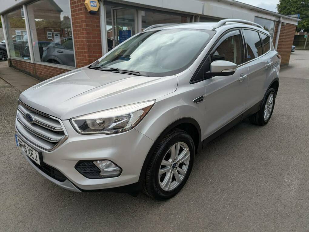 Ford Kuga 1.5 Tdci Zetec 2Wd Silver