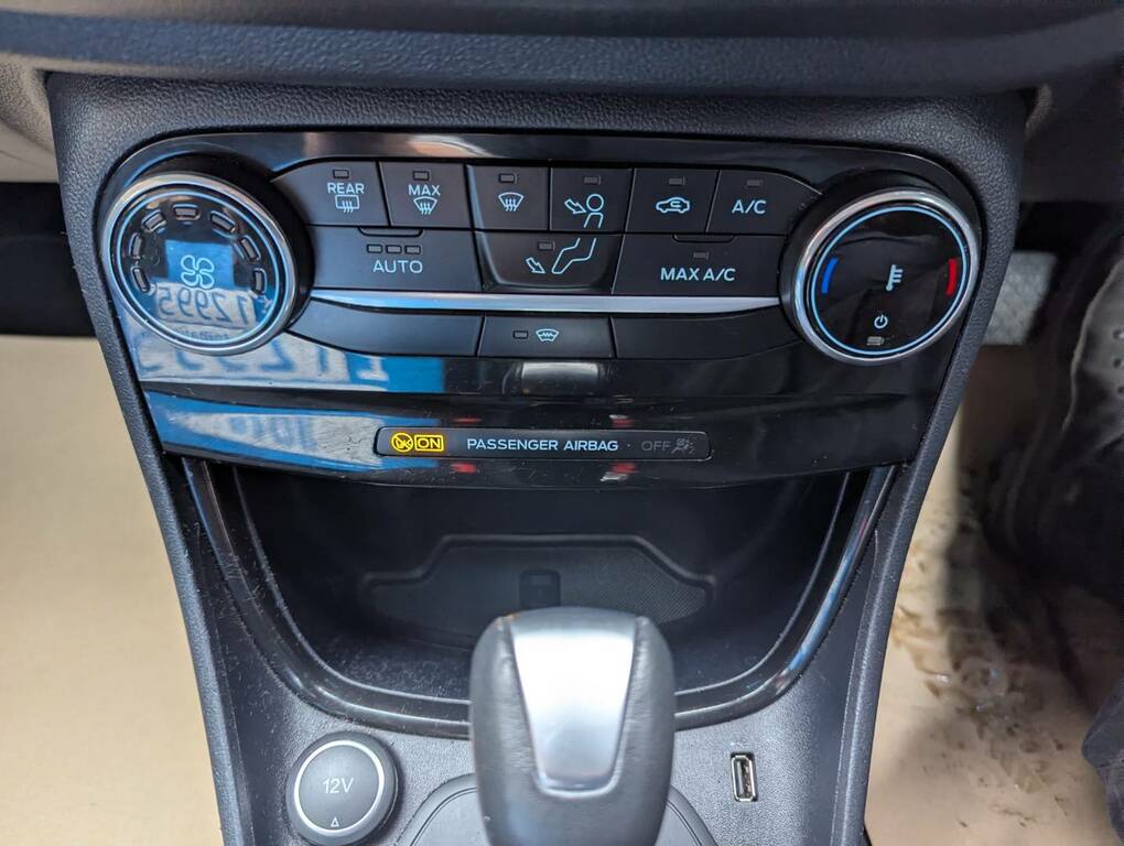 Ford Puma 1.0 Ecoboost Titanium Silver #4