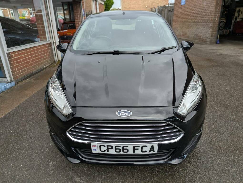 Ford Fiesta 1.25 82 Zetec CP66FCA Black #3