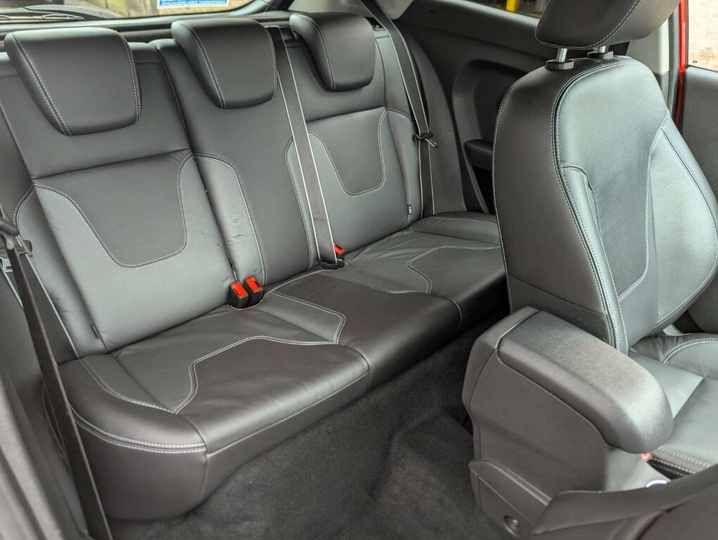 Ford Fiesta 1.6 Tdci Titanium X Red #5