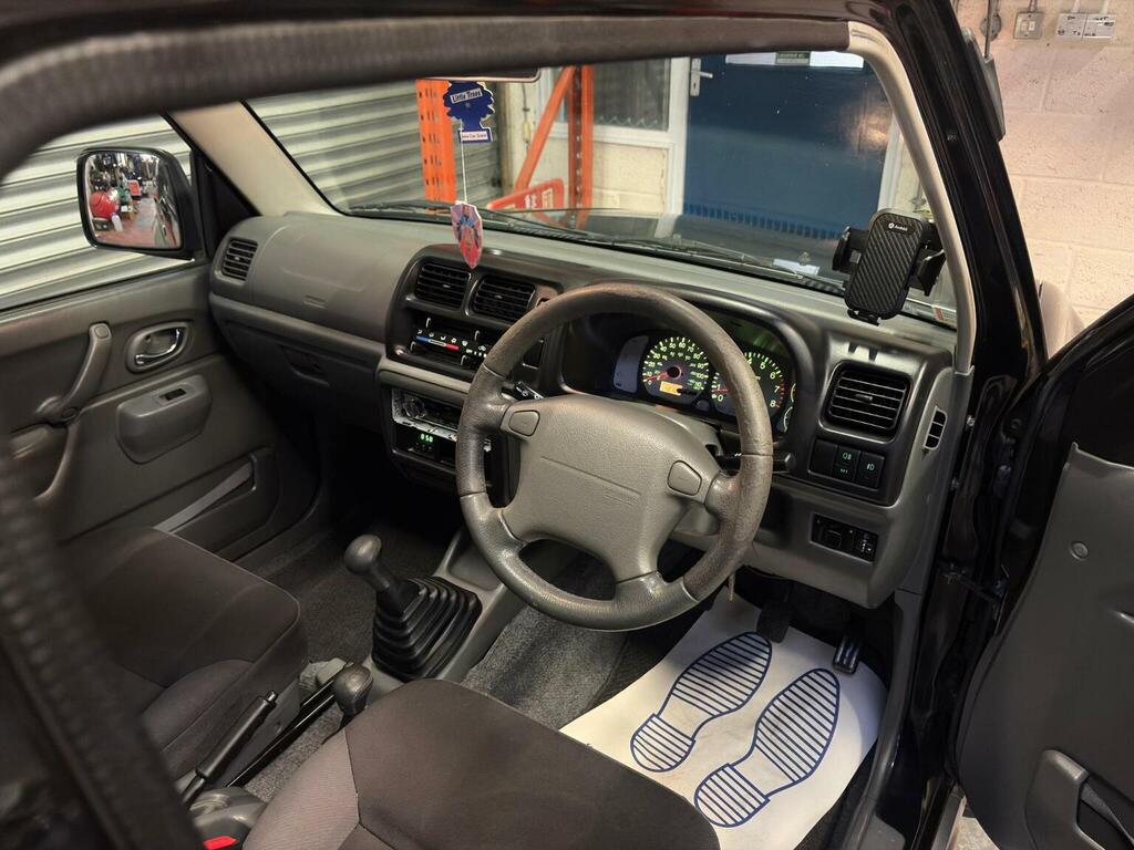 Suzuki Jimny 1.3 Mode Silver #20
