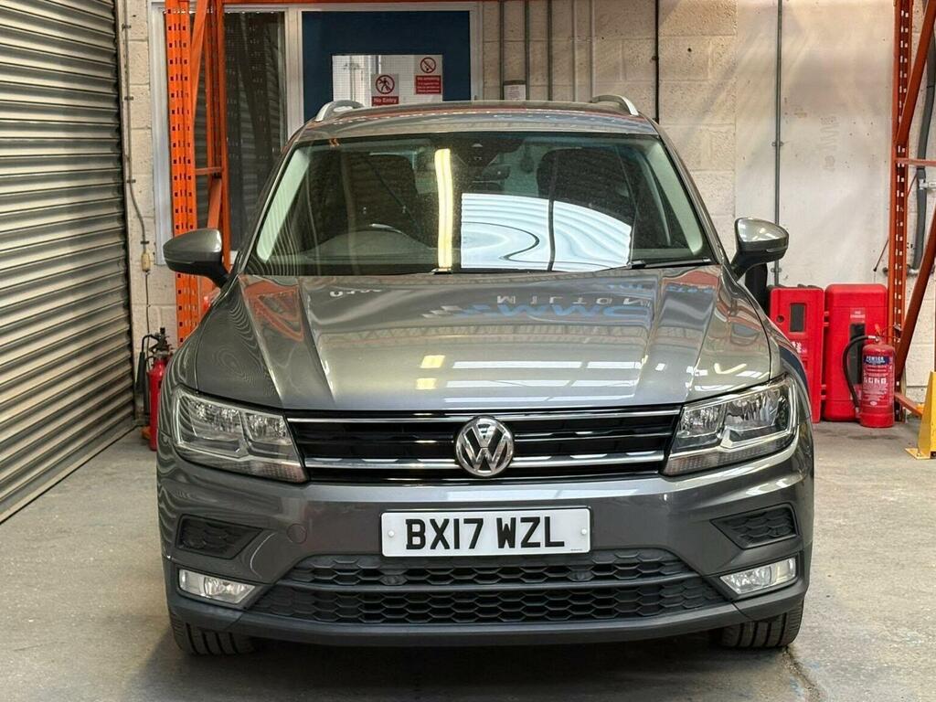 Volkswagen Tiguan 2.0 Tdi Bluemotion Tech Se Navigation 4Motion Euro Grey #6