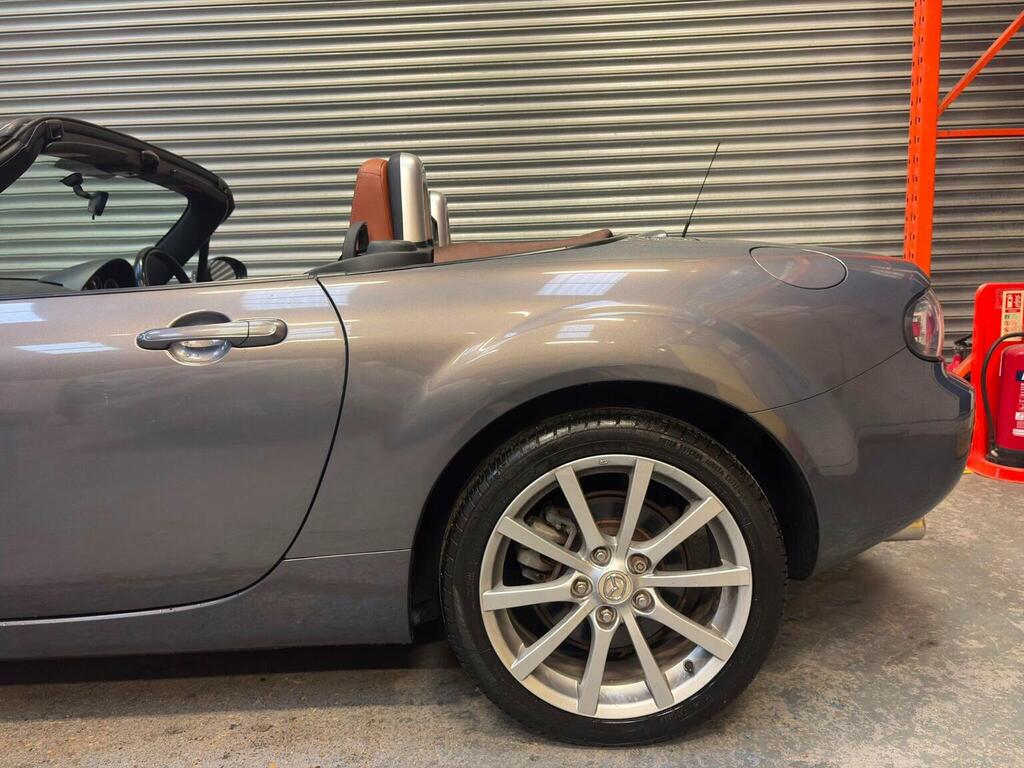 Mazda MX-5 2L Null Red #20