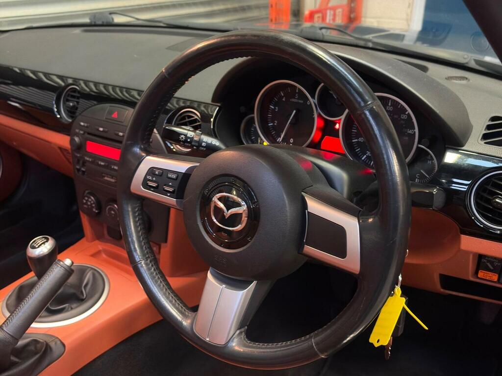 Mazda MX-5 2L Null Red #32