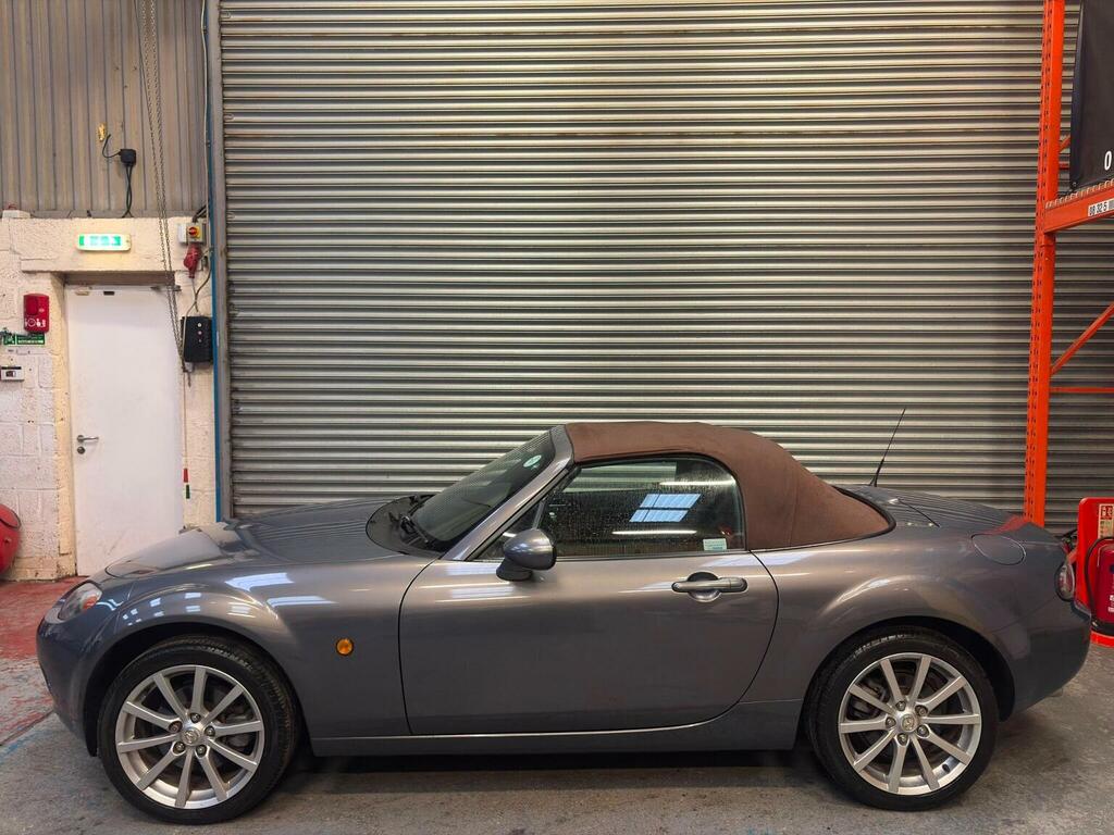 Mazda MX-5 2L Null Red #19