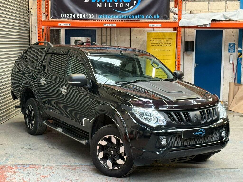 Mitsubishi L200 2.4 Di-d Dc Barbarian 4Wd Euro 6 Black #3