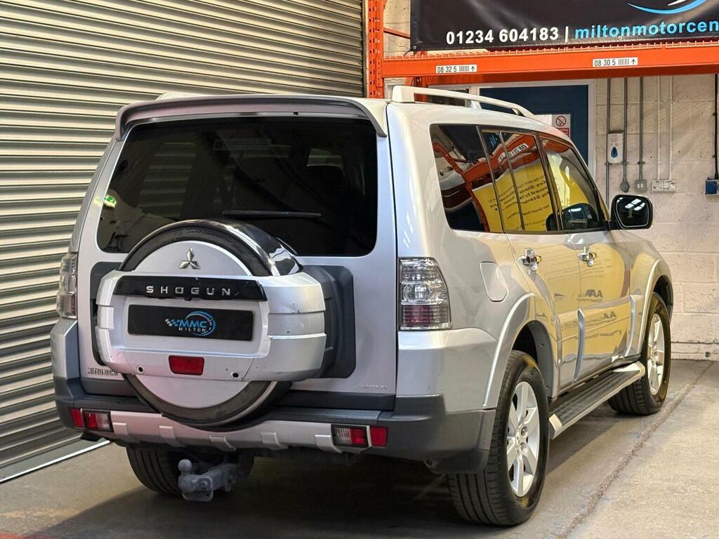 Mitsubishi Shogun 3.2 Di-dc Diamond 4Wd Euro 4 Black #12
