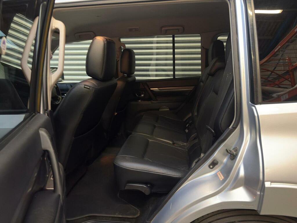 Mitsubishi Shogun 3.2 Di-dc Diamond 4Wd Euro 4 Black #25