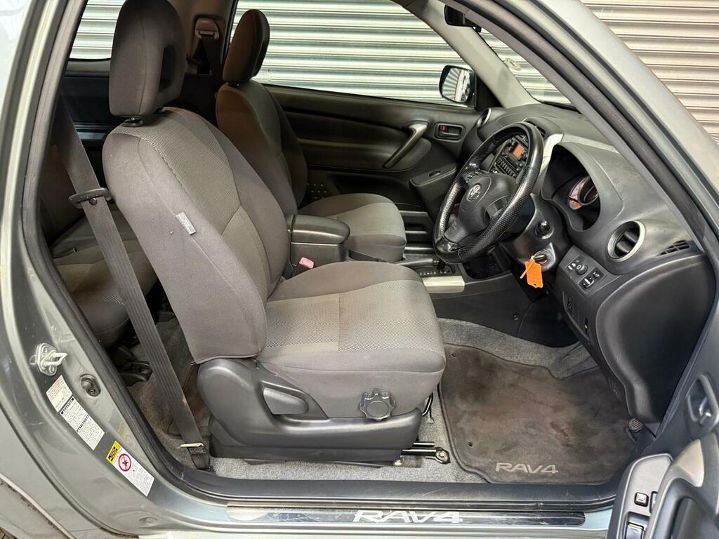 Toyota Rav 4 D-4d Xt3 U890 Black #17