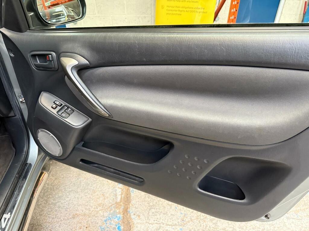 Toyota Rav 4 D-4d Xt3 U890 Black #14
