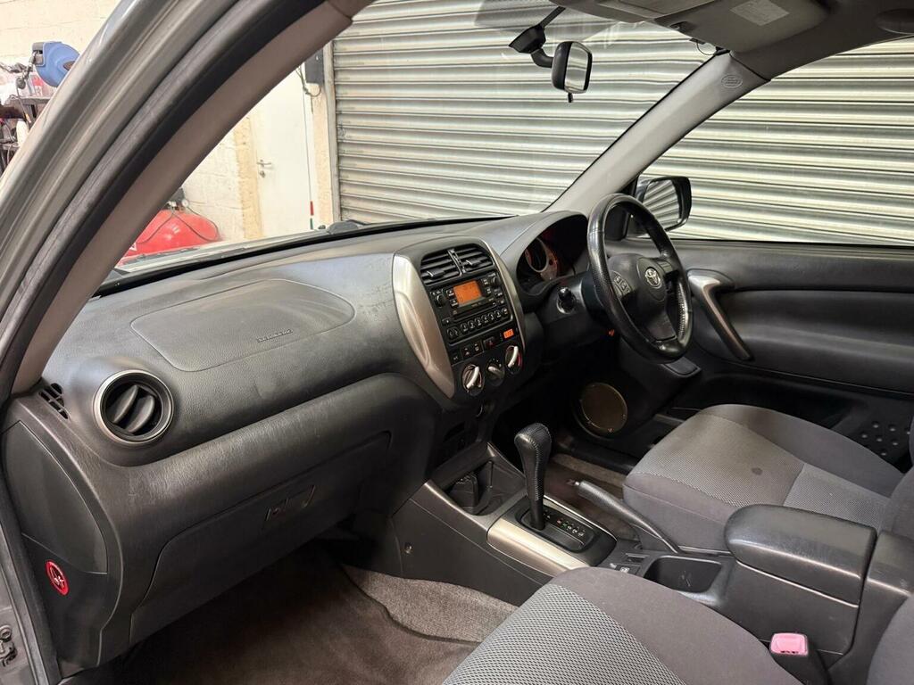 Toyota Rav 4 D-4d Xt3 U890 Black #22