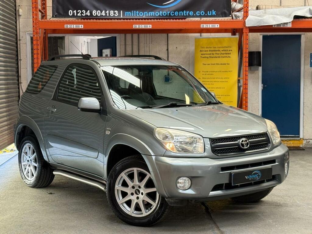 Toyota Rav 4 D-4d Xt3 U890 Black #1
