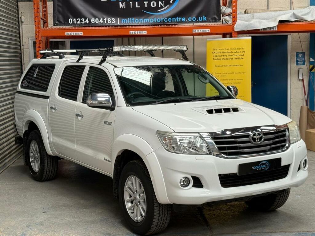 Toyota HILUX 3.0 D-4d Invincible 4Wd Euro 5 White #3