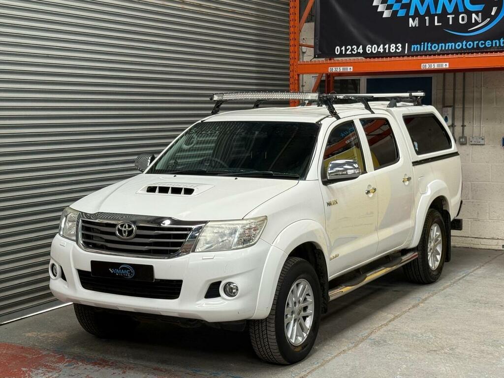Toyota HILUX 3.0 D-4d Invincible 4Wd Euro 5 White #6