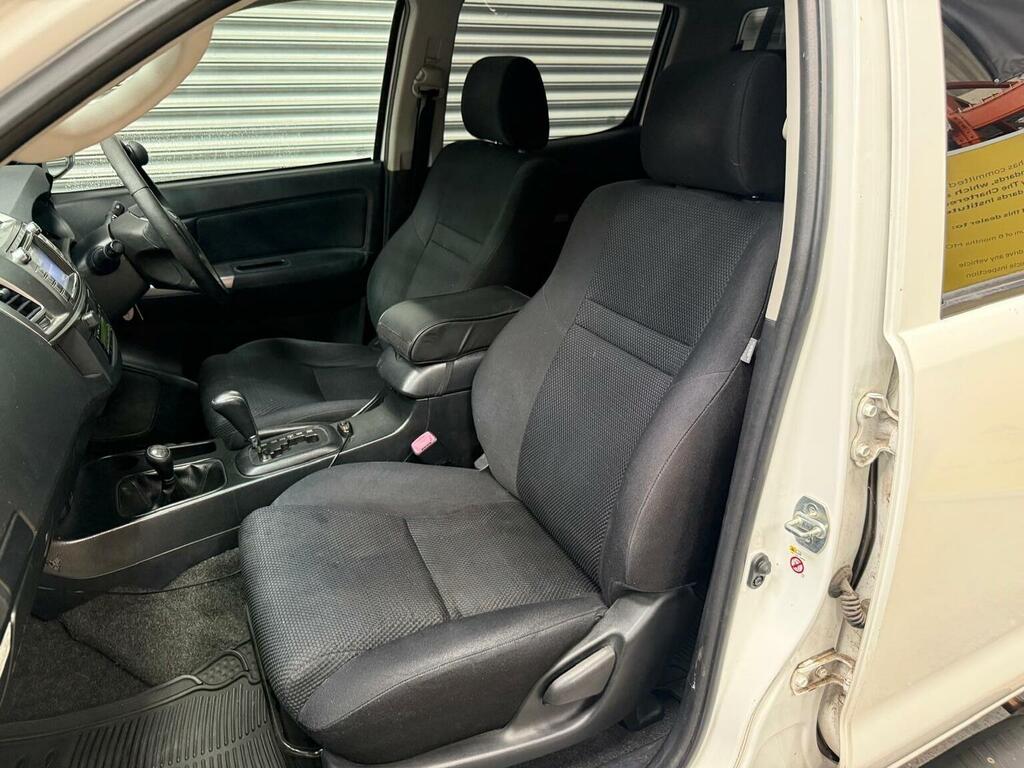 Toyota HILUX D-4d Active Pickup Double Blue #30