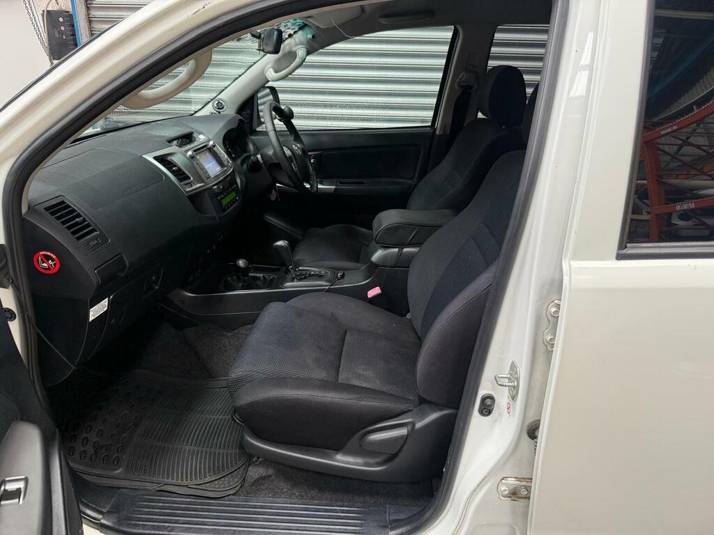 Toyota HILUX D-4d Active Pickup Double Blue #31