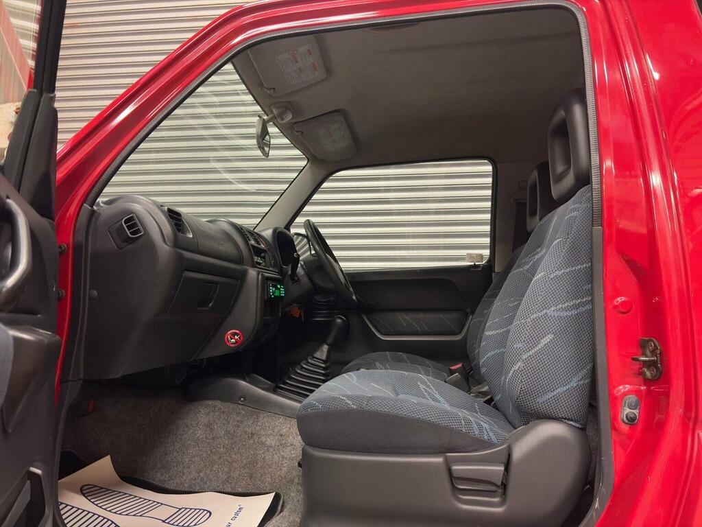 Suzuki Jimny 1.3 Mode Black #32