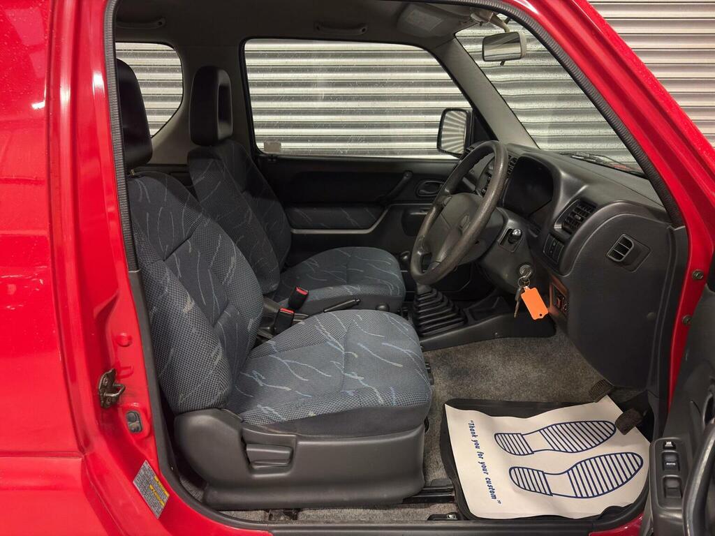 Suzuki Jimny 1.3 Mode Black #25