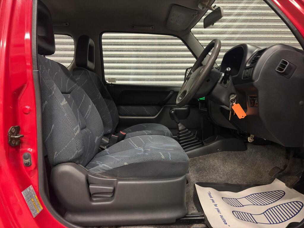 Suzuki Jimny 1.3 Mode Black #26