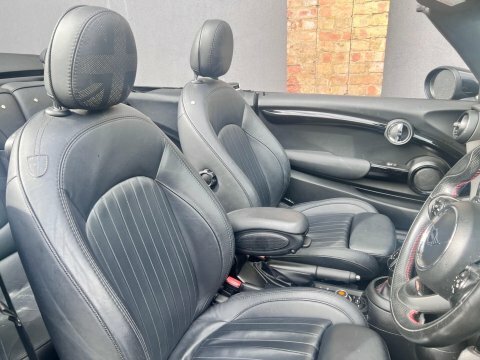 Mini Convertible 2.0 John Cooper Green #6