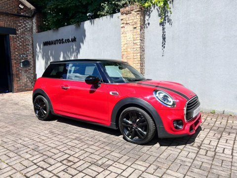 Mini Hatch 1.5 Cooper Sport YF69XVZ Red #3