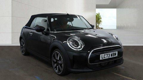Mini Convertible 1.5 Cooper Exclusive Black