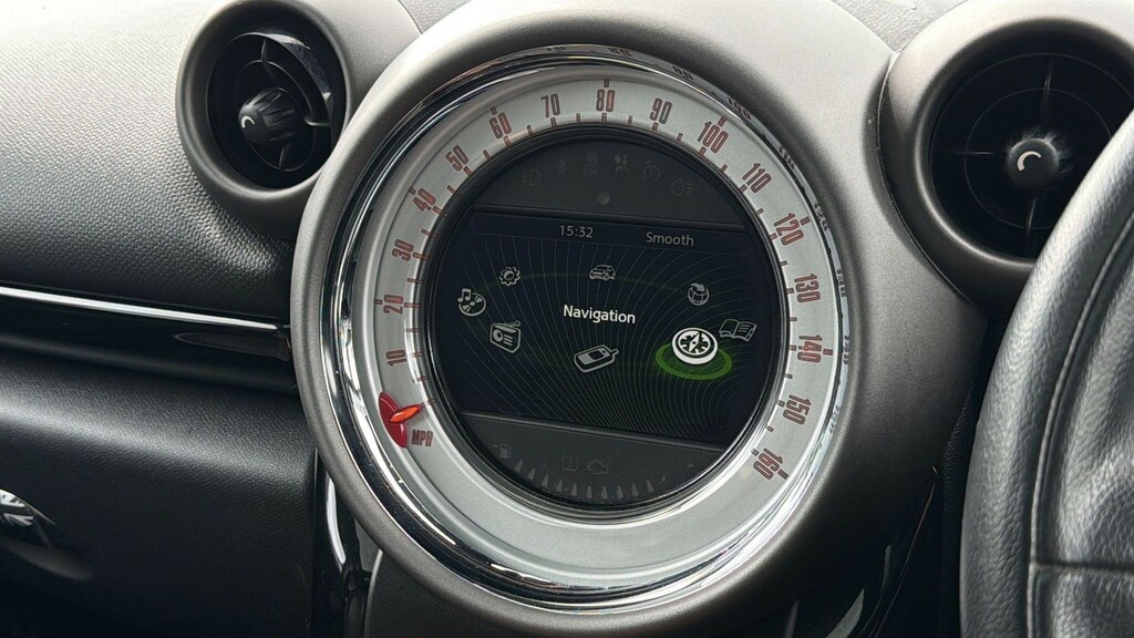 Mini Countryman 1.6 Cooper S All4 White #36