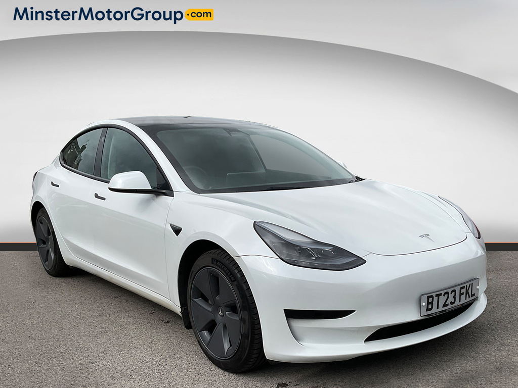 Tesla Model 3 Saloon White