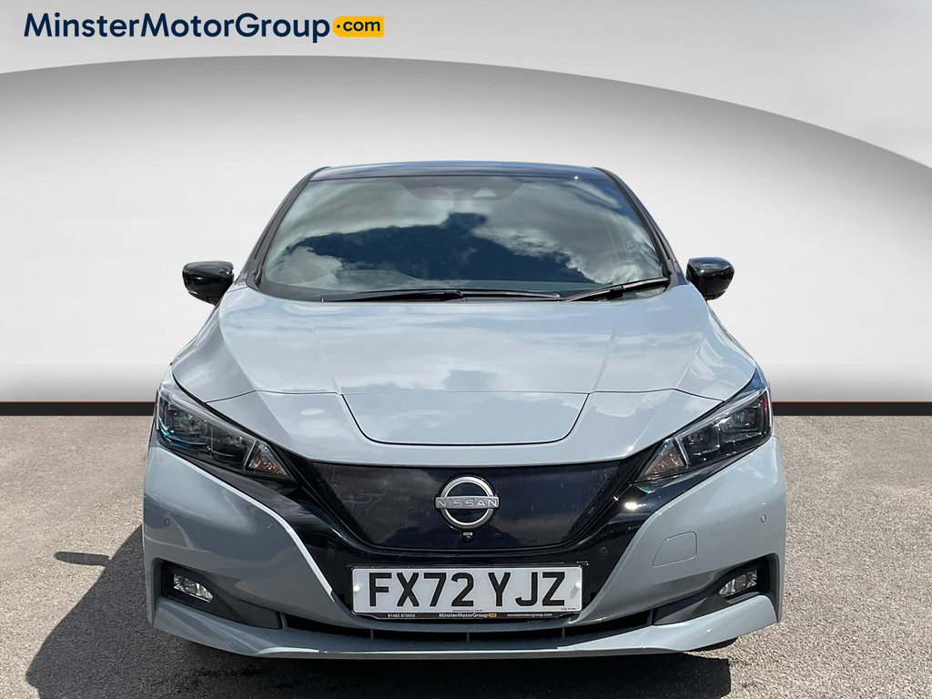 Nissan Leaf Tekna Grey #5