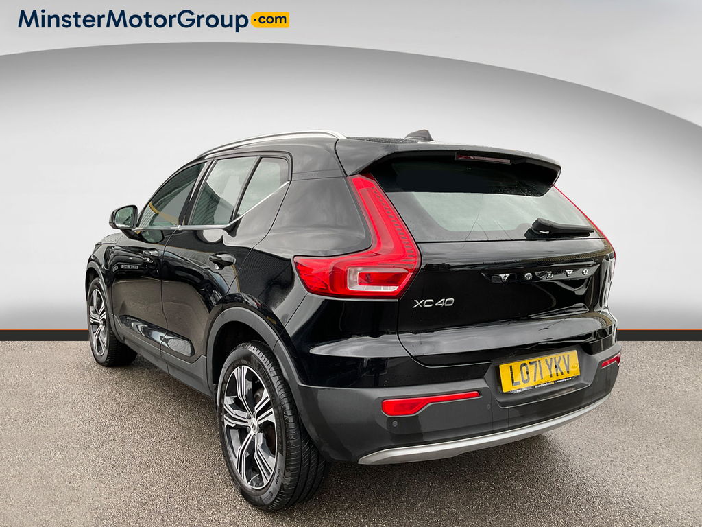 Volvo XC40 Inscription T4 Recharge A LO71YKV Black #4