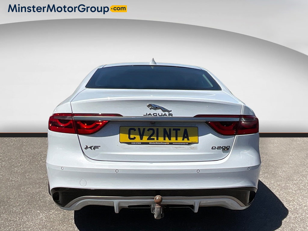 Jaguar XF D200 Mhev S Green #3