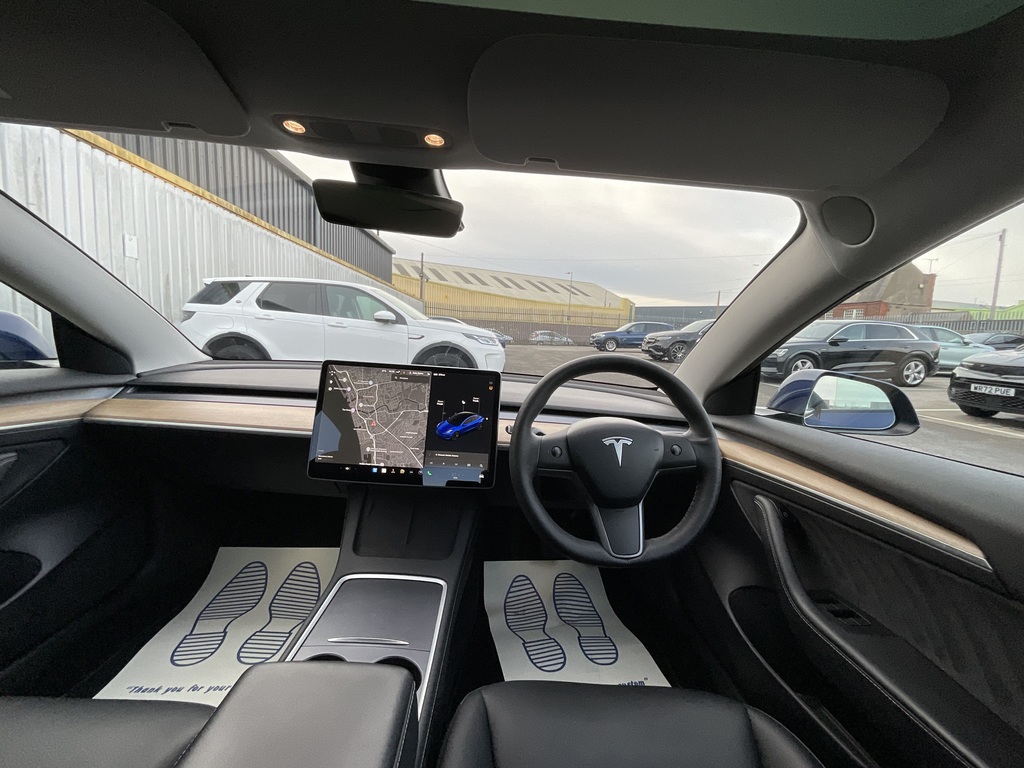 Tesla Model 3 Long Range Awd Blue