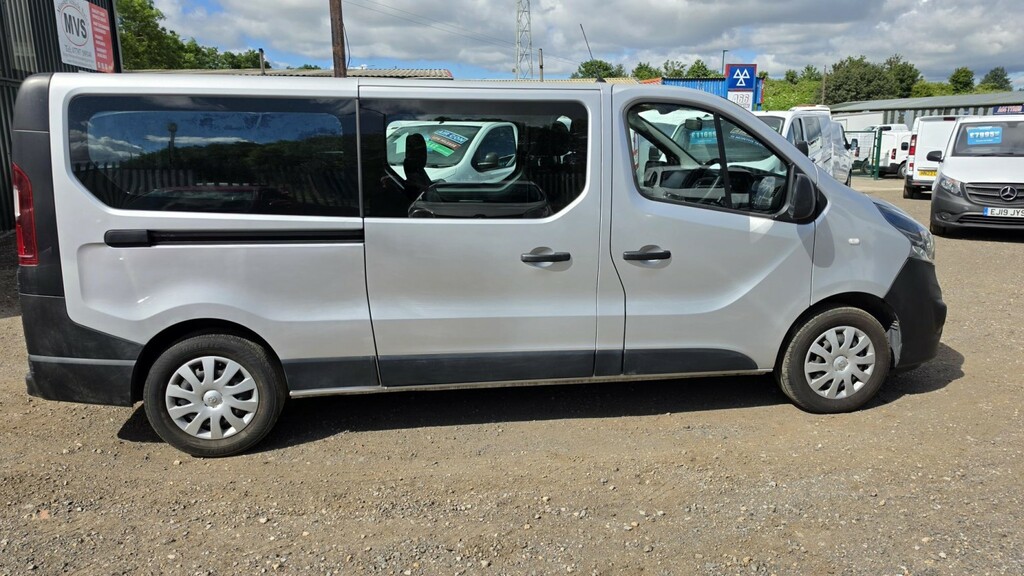Vauxhall Vivaro 1.6 Cdti 2900 Silver #3