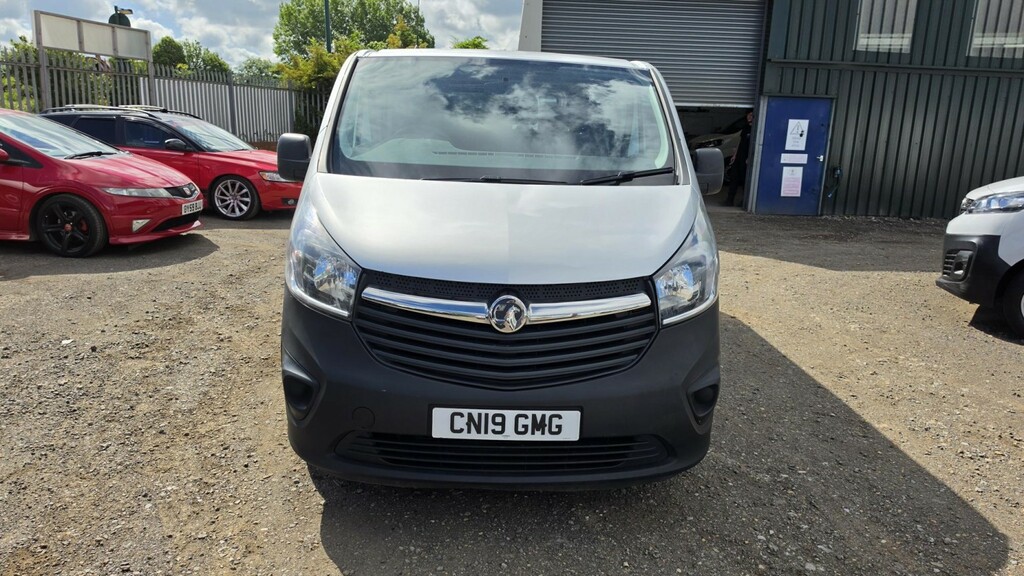 Vauxhall Vivaro 1.5-Turbo-d-2900-dynamic White #7