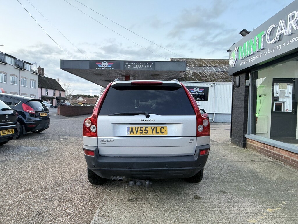 Volvo XC90 Estate Blue #8