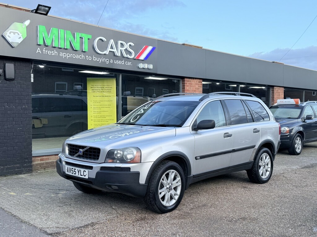 Volvo XC90 Estate Blue #1