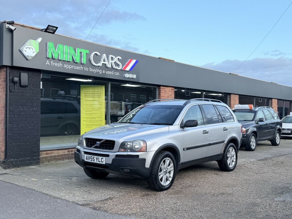 Volvo XC90 Estate Blue #2